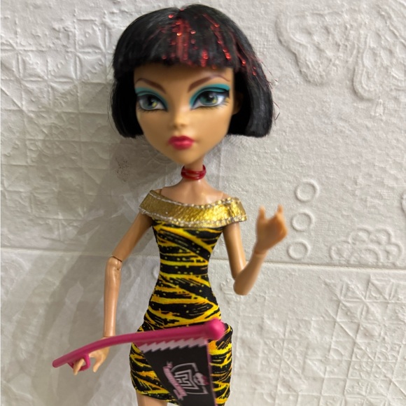 Monster high Cleo de Nile - Picture 2 of 3